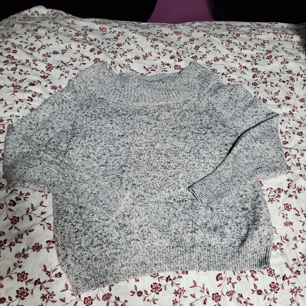 Off-the-Shoulder Sweater - Picture 2 of 3